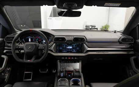 Lamborghini Urus I, 2026 год, 44 500 000 рублей, 9 фотография