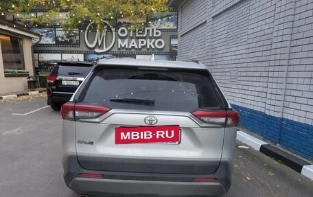 Toyota RAV4, 2019 год, 2 500 000 рублей, 8 фотография