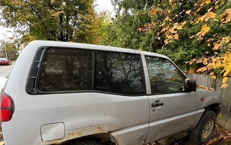Nissan Terrano II рестайлинг, 1994 год, 100 000 рублей, 4 фотография