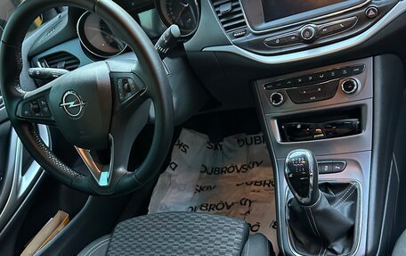 Opel Astra K, 2019 год, 1 349 000 рублей, 6 фотография