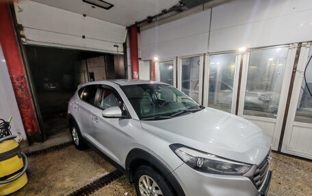 Hyundai Tucson III, 2016 год, 1 650 000 рублей, 4 фотография