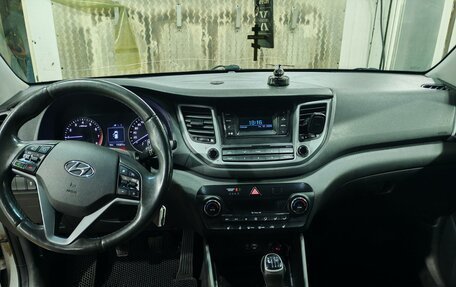 Hyundai Tucson III, 2016 год, 1 650 000 рублей, 8 фотография