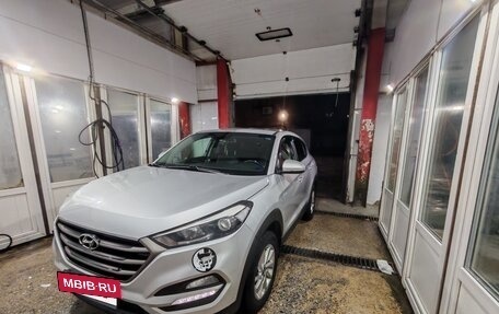 Hyundai Tucson III, 2016 год, 1 650 000 рублей, 2 фотография