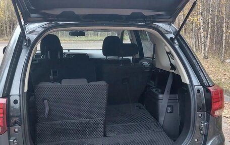 Mitsubishi Outlander III рестайлинг 3, 2020 год, 2 000 000 рублей, 14 фотография