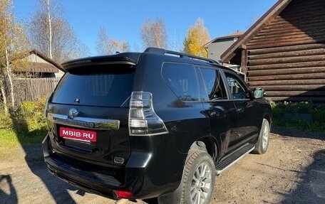 Toyota Land Cruiser Prado 150 рестайлинг 2, 2017 год, 4 800 000 рублей, 4 фотография