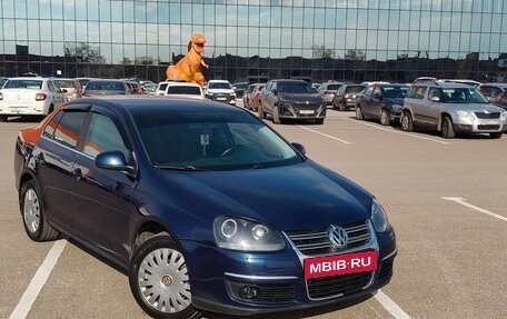 Volkswagen Jetta VI, 2008 год, 730 000 рублей, 3 фотография