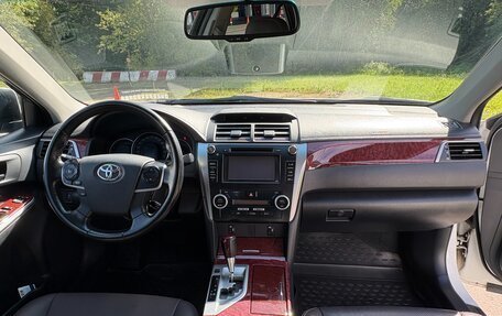 Toyota Camry, 2014 год, 1 700 000 рублей, 6 фотография