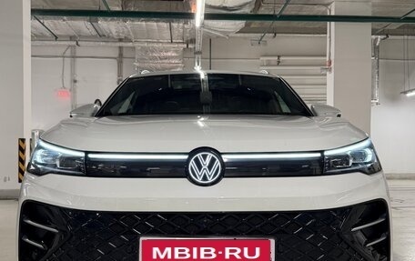 Volkswagen Tiguan, 2024 год, 4 300 000 рублей, 1 фотография