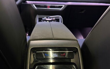 Volkswagen Tiguan, 2024 год, 4 300 000 рублей, 19 фотография