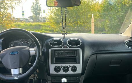 Ford Focus II рестайлинг, 2005 год, 350 000 рублей, 13 фотография