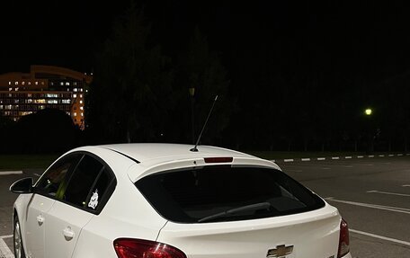 Chevrolet Cruze II, 2015 год, 800 000 рублей, 2 фотография