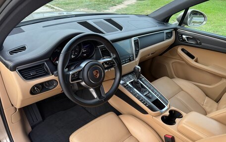 Porsche Macan I рестайлинг, 2016 год, 2 999 000 рублей, 15 фотография
