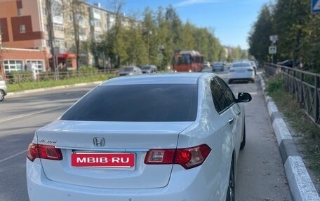 Honda Accord VIII рестайлинг, 2012 год, 1 500 000 рублей, 4 фотография