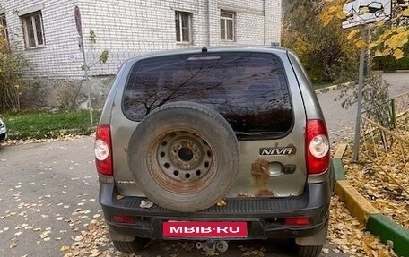 Chevrolet Niva I рестайлинг, 2011 год, 210 000 рублей, 1 фотография