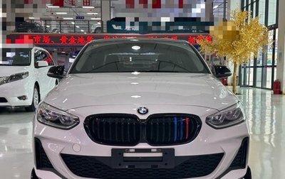 BMW 1 серия, 2023 год, 1 450 000 рублей, 1 фотография