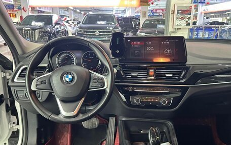 BMW 1 серия, 2023 год, 1 450 000 рублей, 9 фотография