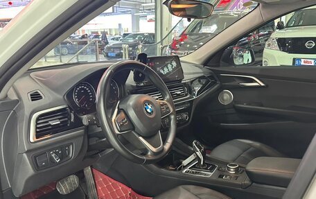 BMW 1 серия, 2023 год, 1 450 000 рублей, 10 фотография