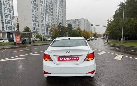 Hyundai Solaris II рестайлинг, 2015 год, 1 100 000 рублей, 7 фотография