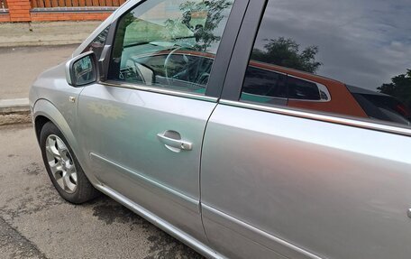 Opel Zafira B, 2010 год, 750 000 рублей, 5 фотография