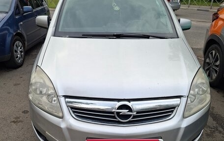 Opel Zafira B, 2010 год, 750 000 рублей, 9 фотография