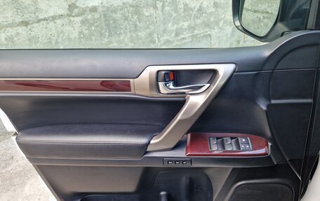 Lexus GX II, 2014 год, 3 590 000 рублей, 17 фотография