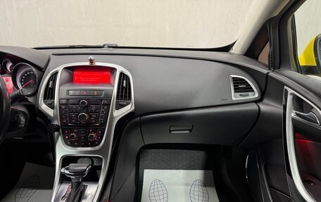 Opel Astra J, 2013 год, 770 000 рублей, 13 фотография