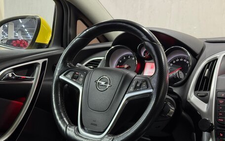 Opel Astra J, 2013 год, 770 000 рублей, 11 фотография