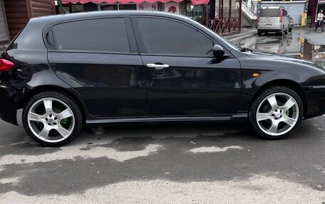 Alfa Romeo 147 I рестайлинг, 2004 год, 465 000 рублей, 5 фотография
