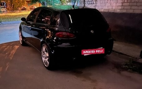 Alfa Romeo 147 I рестайлинг, 2004 год, 465 000 рублей, 2 фотография