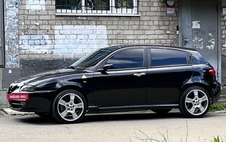 Alfa Romeo 147 I рестайлинг, 2004 год, 465 000 рублей, 3 фотография