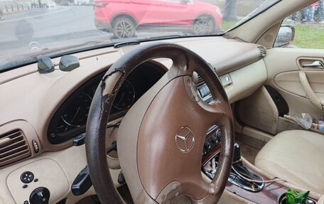 Mercedes-Benz C-Класс, 2005 год, 619 000 рублей, 7 фотография