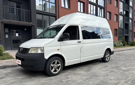Volkswagen Transporter T5 рестайлинг, 2006 год, 1 140 000 рублей, 10 фотография