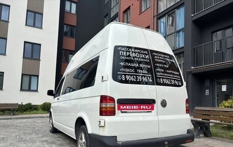 Volkswagen Transporter T5 рестайлинг, 2006 год, 1 140 000 рублей, 12 фотография