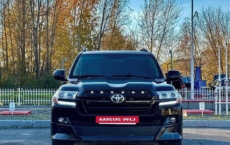Toyota Land Cruiser 200, 2008 год, 2 690 000 рублей, 2 фотография