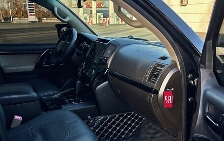 Toyota Land Cruiser 200, 2008 год, 2 690 000 рублей, 8 фотография