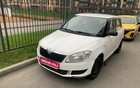 Skoda Fabia II, 2012 год, 270 000 рублей, 6 фотография