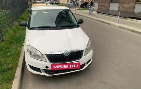 Skoda Fabia II, 2012 год, 270 000 рублей, 4 фотография