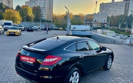 Honda Crosstour I рестайлинг, 2011 год, 1 195 000 рублей, 3 фотография
