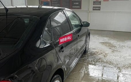 Volkswagen Polo VI (EU Market), 2011 год, 650 000 рублей, 3 фотография