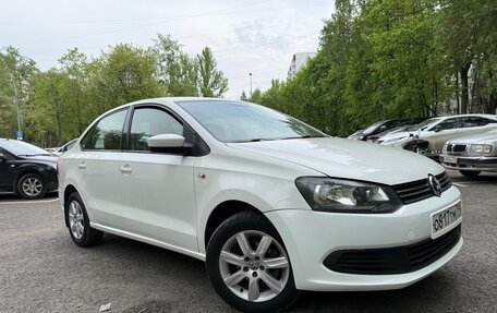 Volkswagen Polo VI (EU Market), 2013 год, 695 000 рублей, 3 фотография