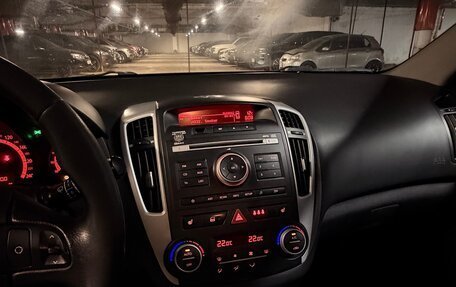 KIA cee'd I рестайлинг, 2011 год, 530 000 рублей, 16 фотография
