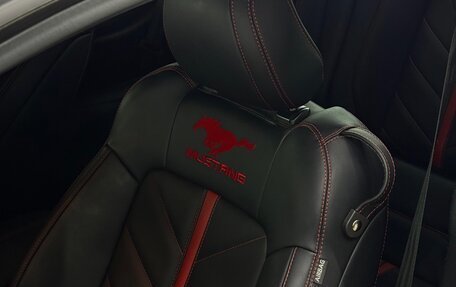 Ford Mustang VI рестайлинг, 2018 год, 3 000 000 рублей, 7 фотография