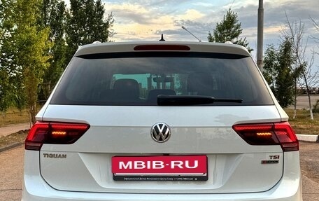 Volkswagen Tiguan II, 2017 год, 2 700 000 рублей, 4 фотография