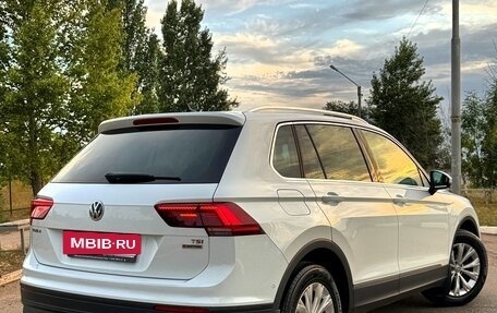 Volkswagen Tiguan II, 2017 год, 2 700 000 рублей, 6 фотография