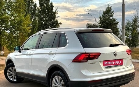 Volkswagen Tiguan II, 2017 год, 2 700 000 рублей, 5 фотография