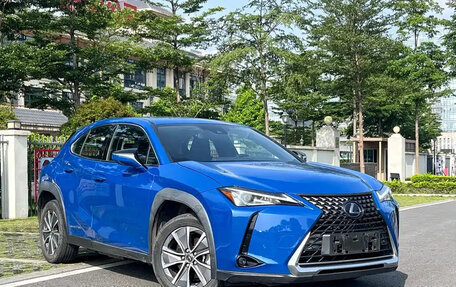 Lexus UX I, 2020 год, 1 741 008 рублей, 3 фотография