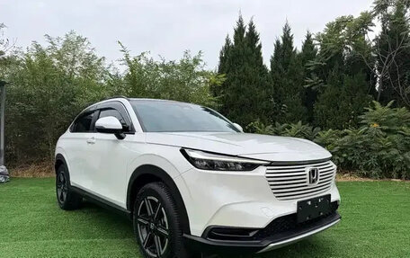 Honda Vezel, 2023 год, 1 850 084 рублей, 3 фотография