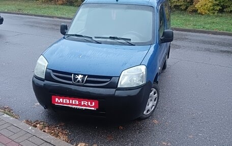 Peugeot Partner II рестайлинг 2, 2011 год, 390 000 рублей, 3 фотография