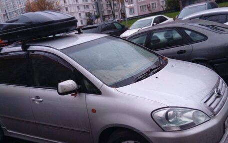 Toyota Ipsum II, 2001 год, 830 000 рублей, 1 фотография