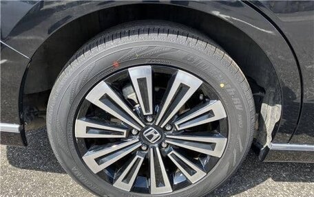 Honda Stepwgn, 2022 год, 1 930 000 рублей, 31 фотография